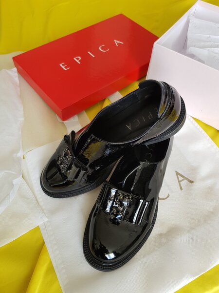 Pantofi Piele Lac Negru Casual Epika 36 noi in cutia lor